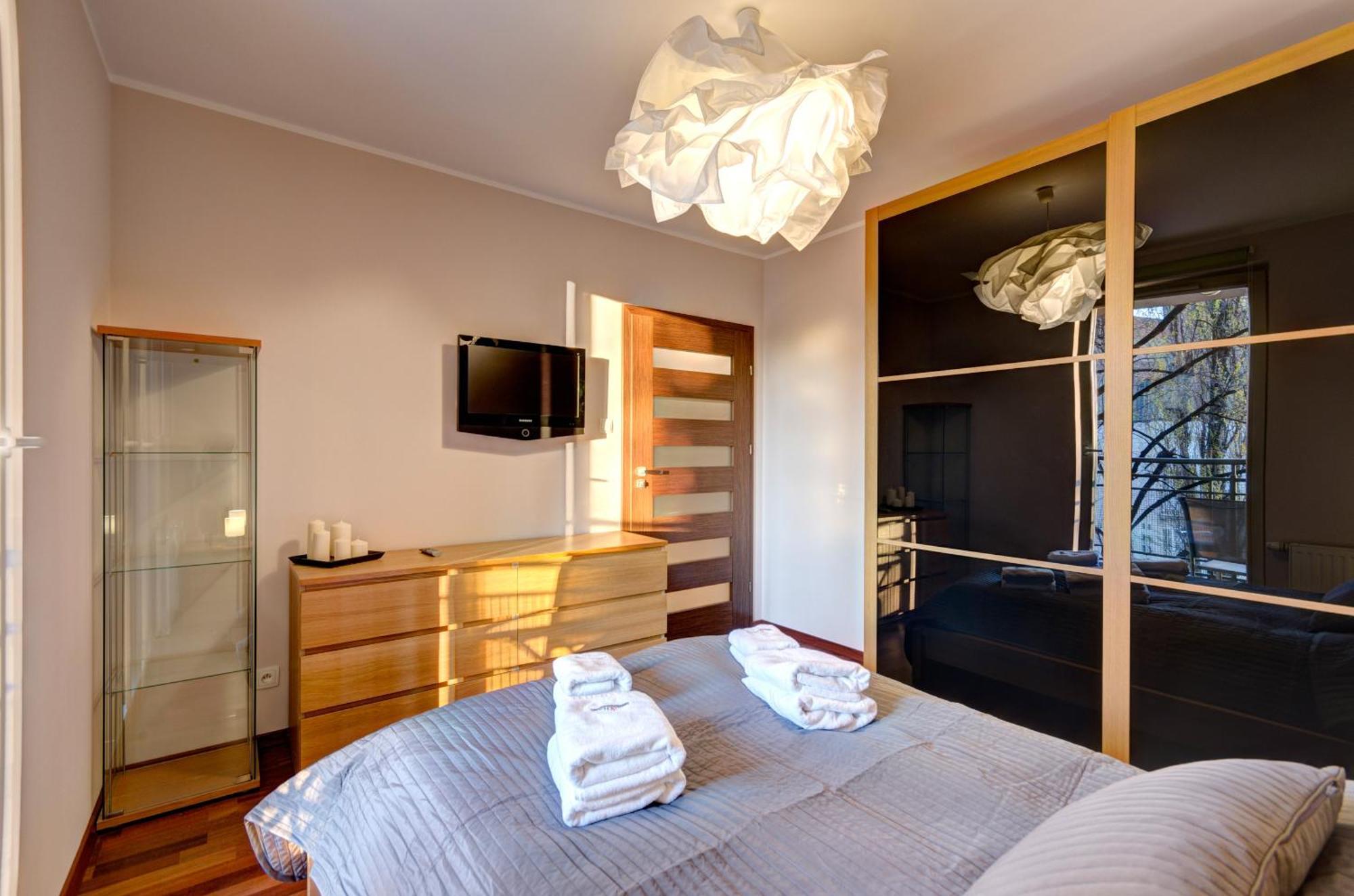 Dom & House - Apartamenty Kamienice Nad Motlawa กดัญสก์ ภายนอก รูปภาพ